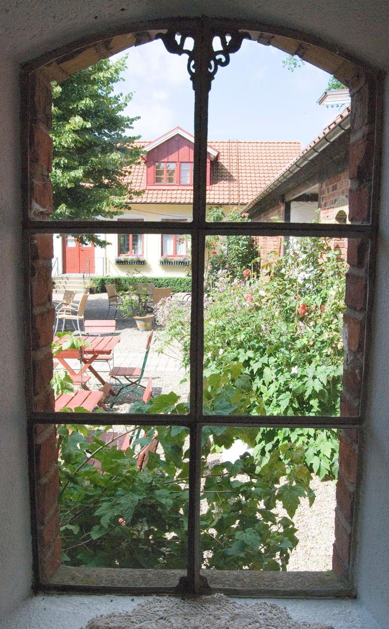 Blasingsborgs Gardshotell Pa Oesterlen Kivik Exteriér fotografie
